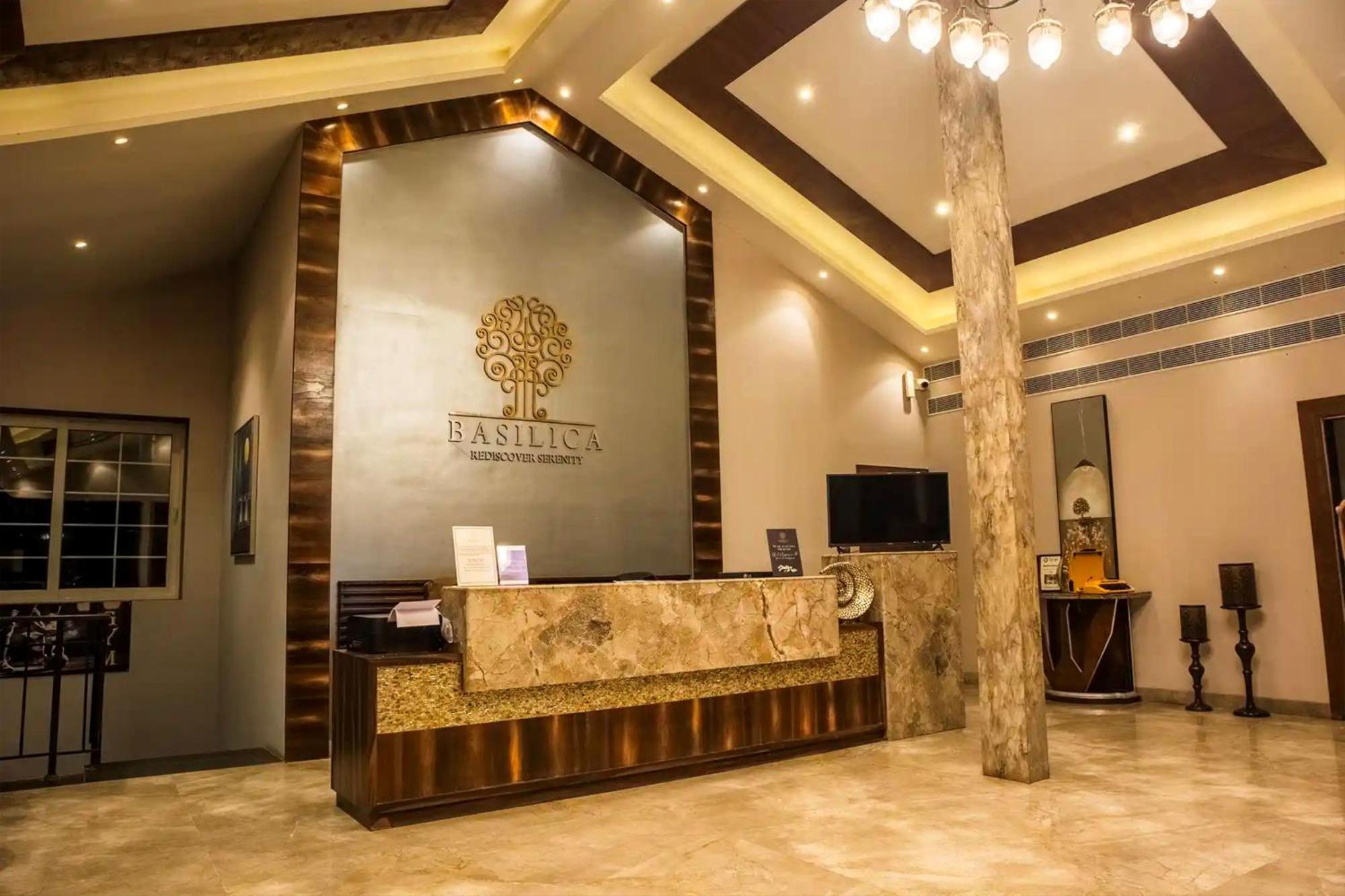 Basilica Resort - Where Luxury Redefines Махабалешвар Экстерьер фото